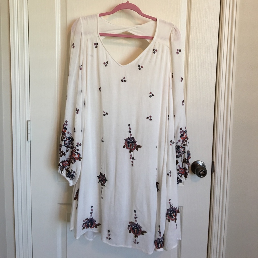 FREE PEOPLE🌻 Oxford Embroidered Mini Dress Size M